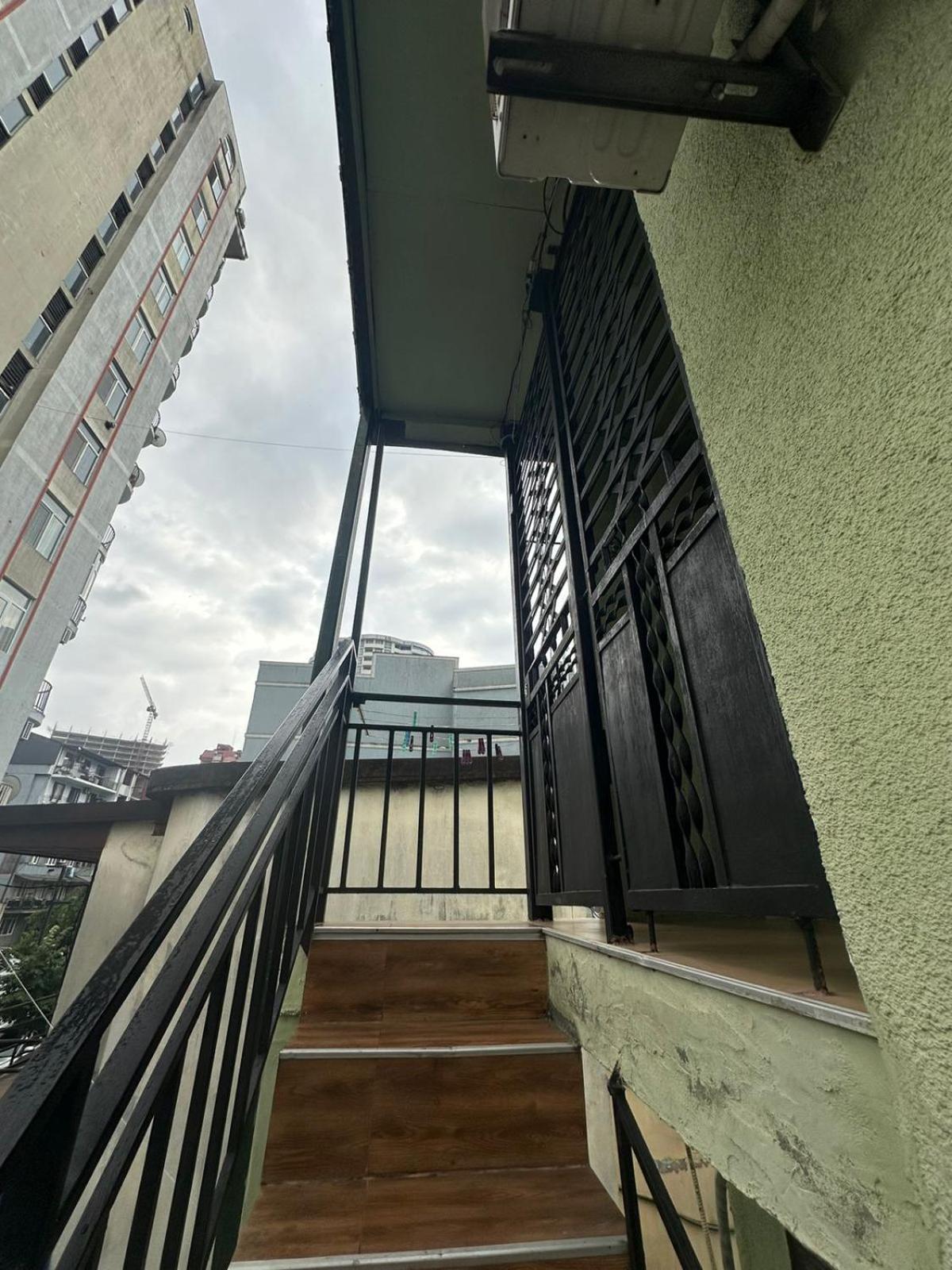 Уютная Студия Maksim Batumi Exterior photo